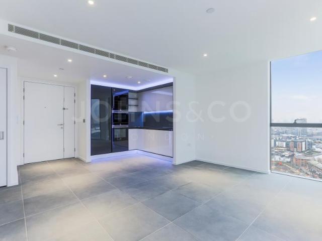 Apartment for rent in Limehouse, Greater London