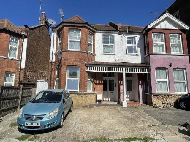Apartment for rent in Church End, Greater London