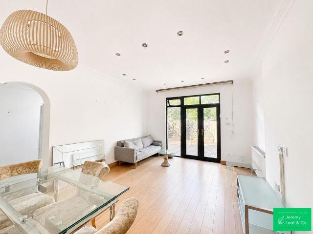 Apartment for rent in Church End, Greater London