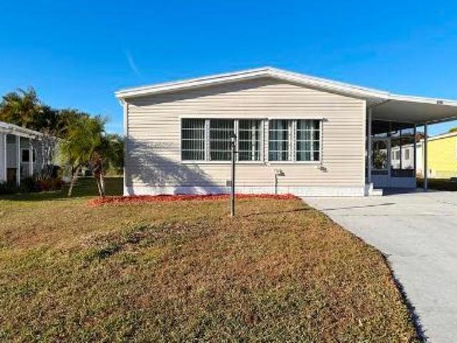 House for sale in Barefoot Bay, Brevard County