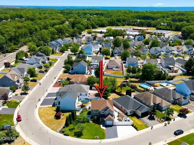 House for sale in Bayville, New Jersey