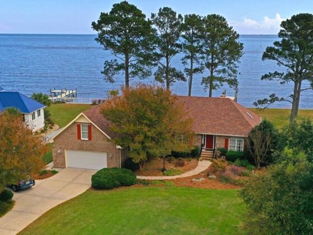 House for sale in Oriental