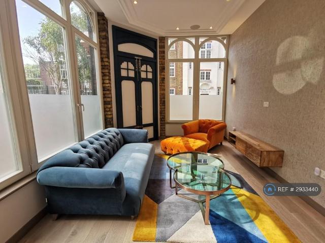 House for rent in Somers Town, Greater London