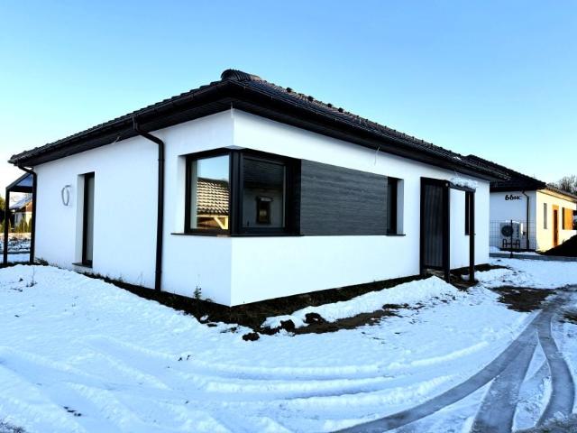 Dom na sprzedaż w Niemstów, Dolnośląskie