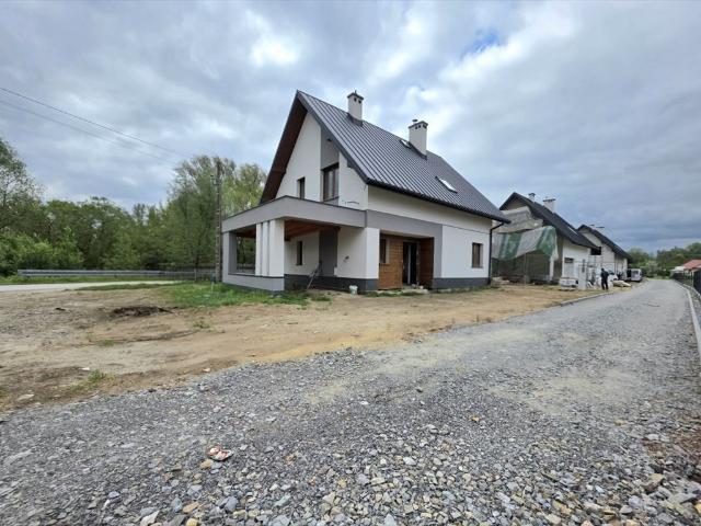 Dom na sprzedaż w Ropczyce, Podkarpackie