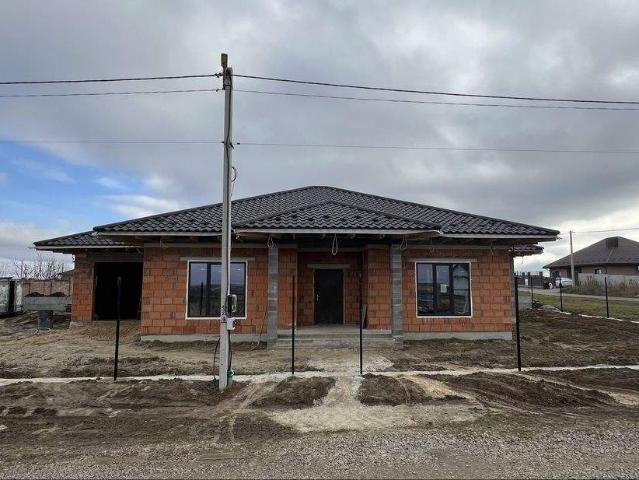 Дом продажа в Ровно