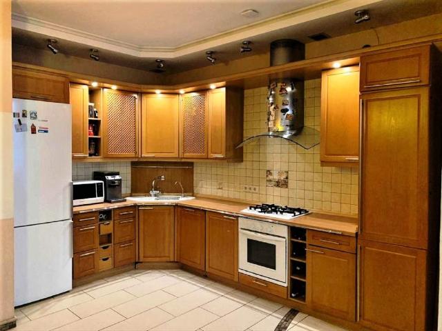 Дом продажа в Великодолинском, Днепропетровской области