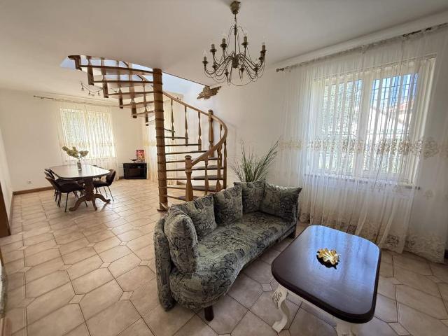 Дом аренда в Канада, Великой Березовице