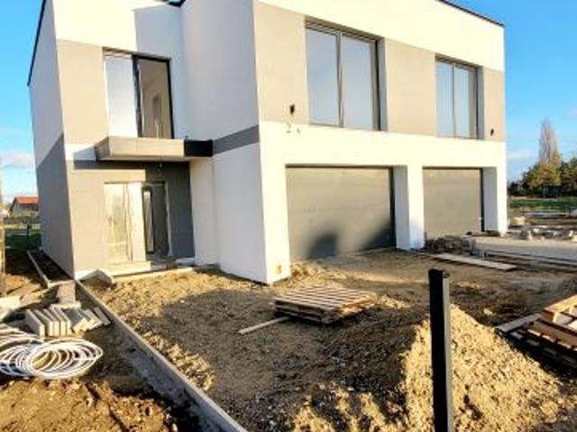 Dom na sprzedaż w Świebodzice, Dolnośląskie