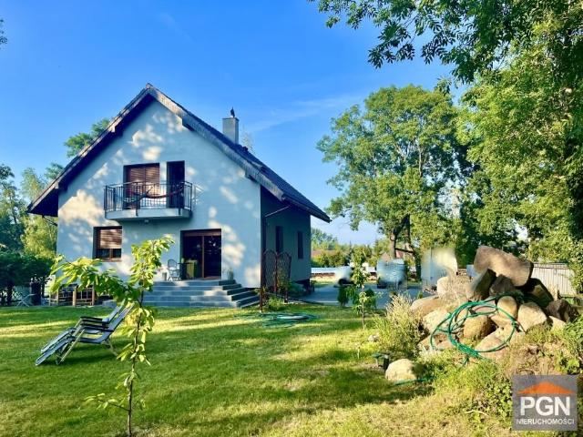 Dom na sprzedaż w Trzebiatów, Zachodniopomorskie