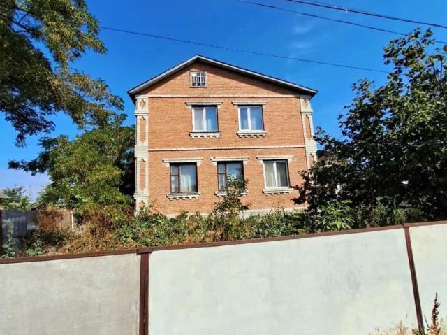 Дом продажа в Луцке