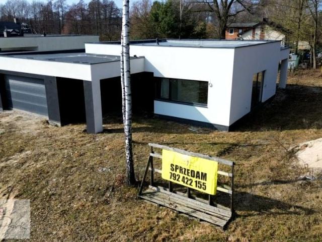 Dom na sprzedaż w Pabianice, Łódzkie