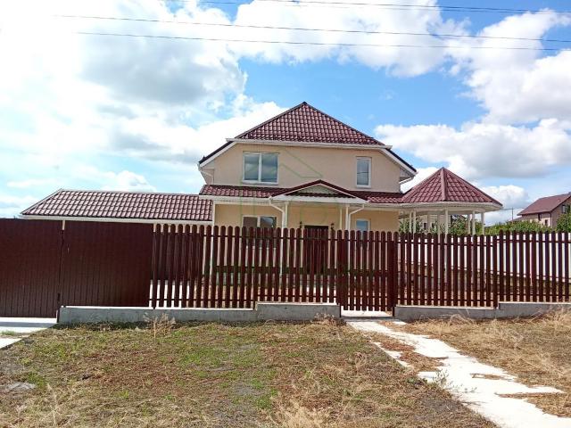 Дом продажа в посёлок Радужный, Старый Оскол