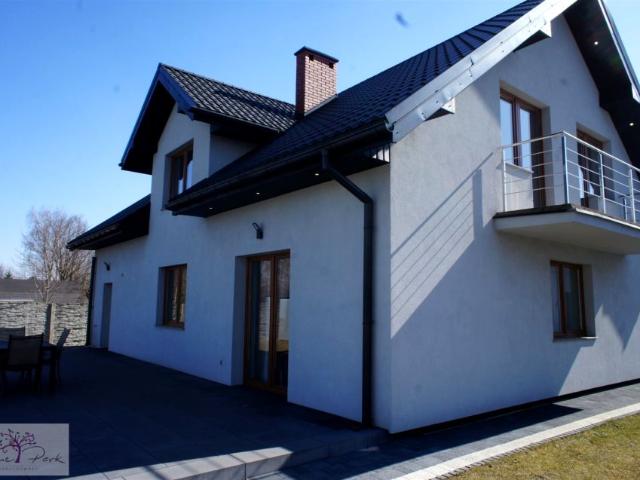 Dom na sprzedaż w Pabianice, Łódzkie