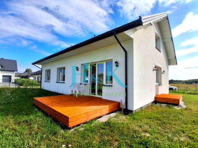 Dom do wynajęcia w Sierzchów, Mazowieckie