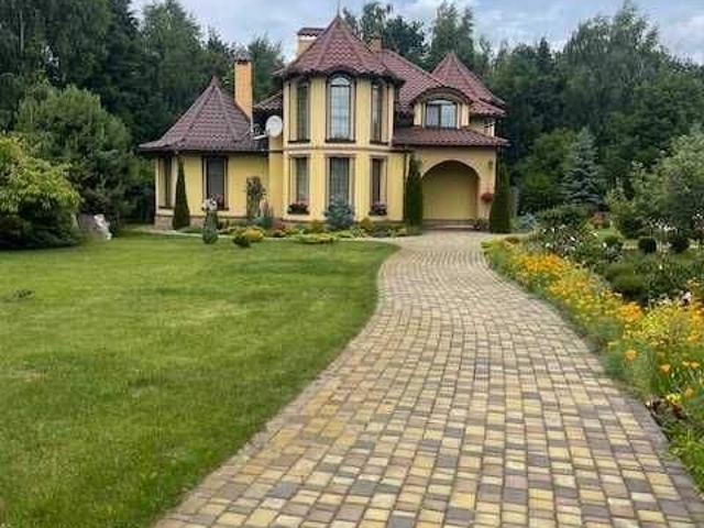 Дом продажа в Черновицкой области