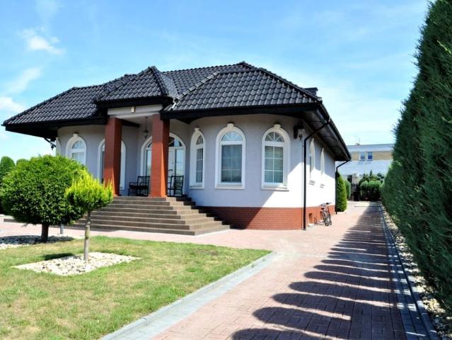 Dom na sprzedaż w Jarocin, Wielkopolskie
