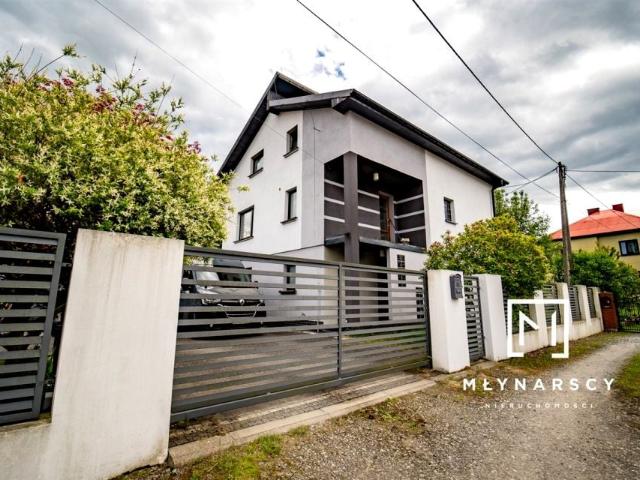 Dom na sprzedaż w Jeleśnia, Śląskie