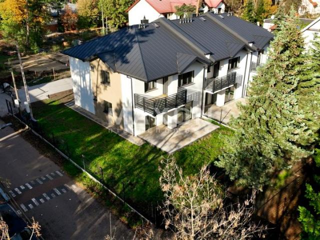 Dom na sprzedaż w Józefów, Mazowieckie