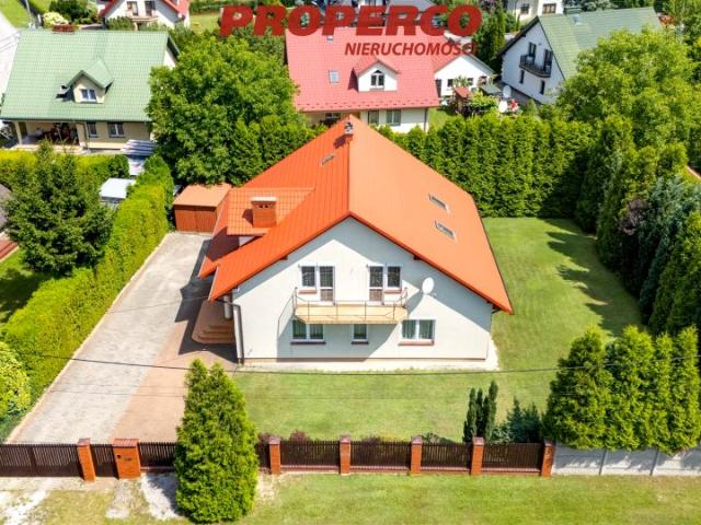 Dom na sprzedaż w Piekoszów, Świętokrzyskie
