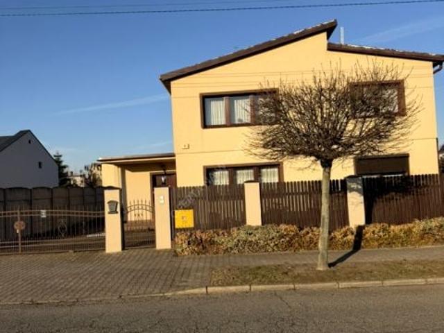 Dom na sprzedaż w Strzałkowo, Wielkopolskie