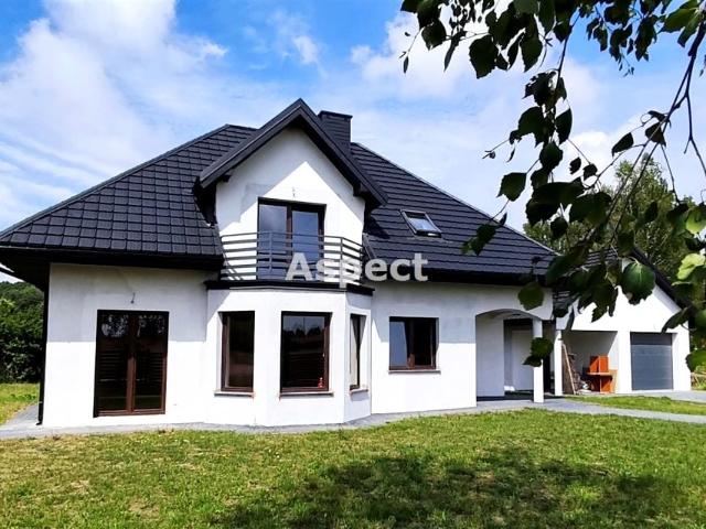 Dom na sprzedaż w Kowala, Świętokrzyskie