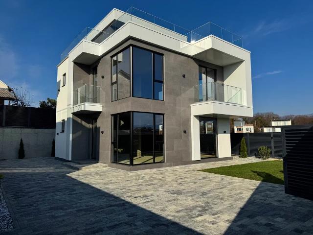 Дом продажа в Верхневеселое С, Краснодарский Край