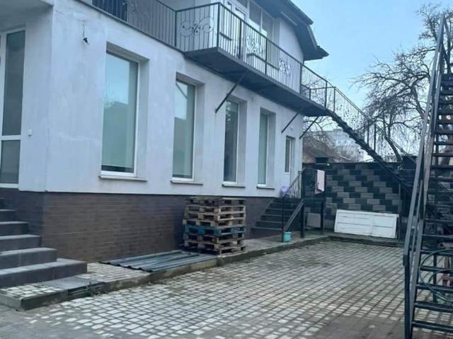 Дом продажа в Ровно