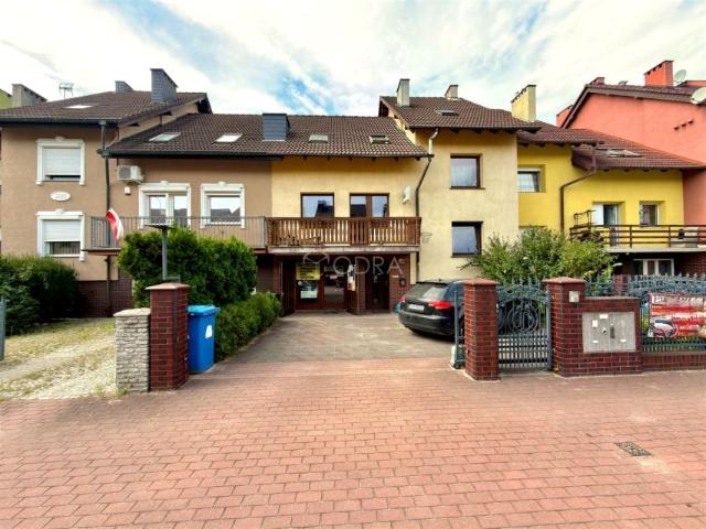 Dom na sprzedaż w Jelcz-laskowice, Dolnośląskie