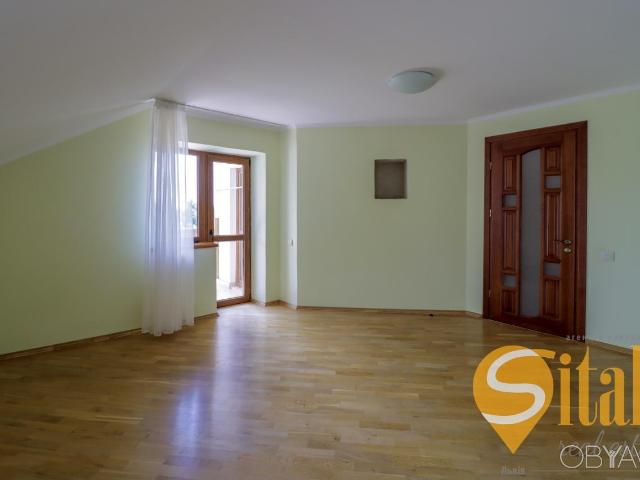 Дом продажа в Пустомытах, Львовской области