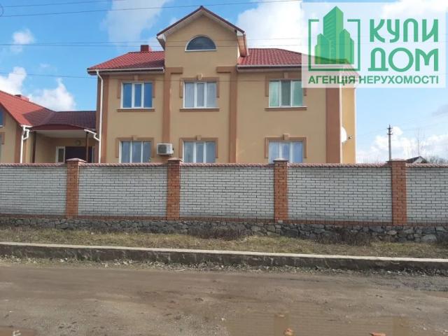 Дом продажа в Луцке