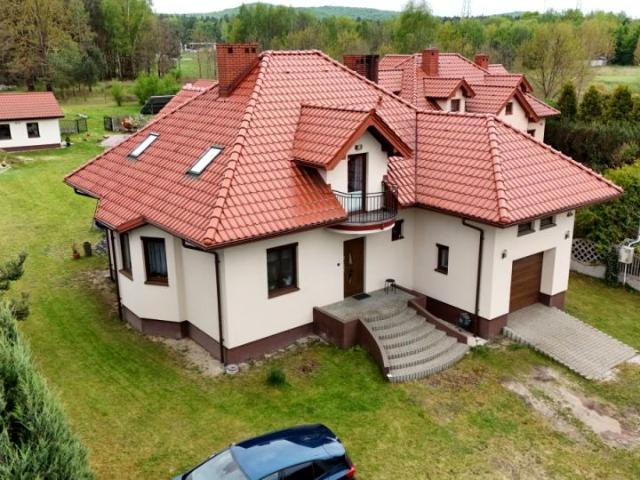 Dom na sprzedaż w Świętokrzyskie