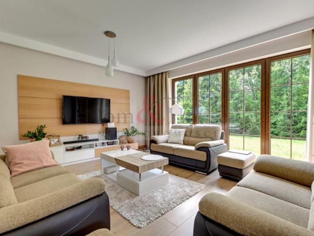 Dom na sprzedaż w Sierakowice, Pomorskie