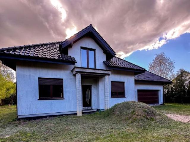 Dom na sprzedaż w Ostrzeszów, Wielkopolskie