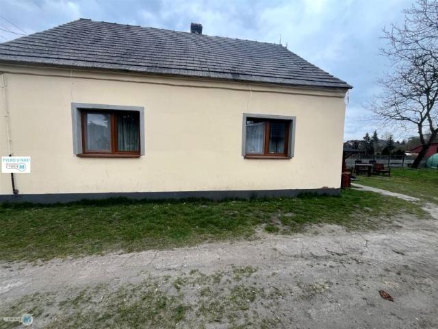 Dom na sprzedaż w Chmielnik, Świętokrzyskie