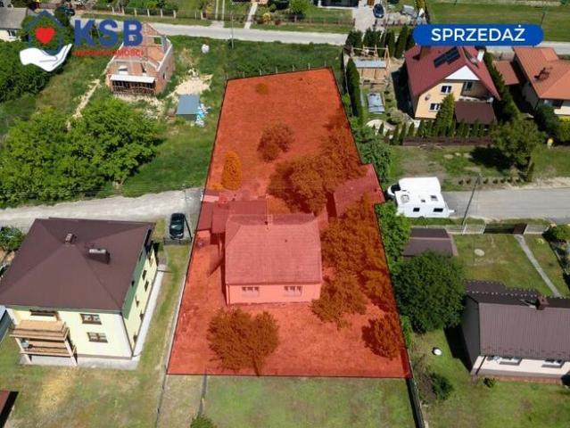 Dom na sprzedaż w Ćmielów, Świętokrzyskie