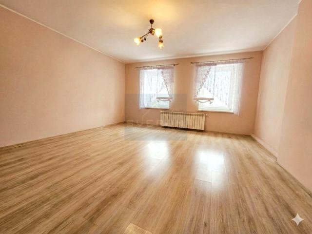 Dom na sprzedaż w Działoszyn, Łódzkie