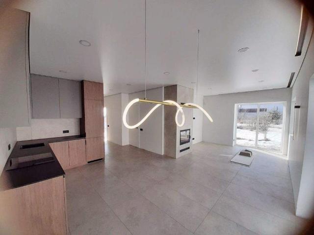 Дом продажа в Ровно