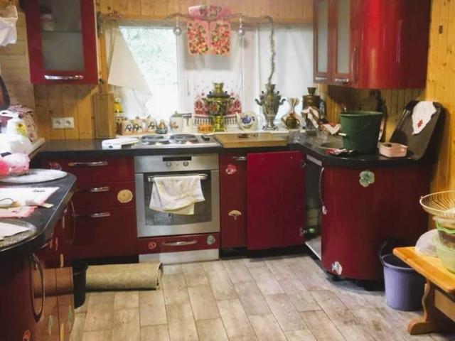 Дом продажа в Прилуках, Черновицкой области