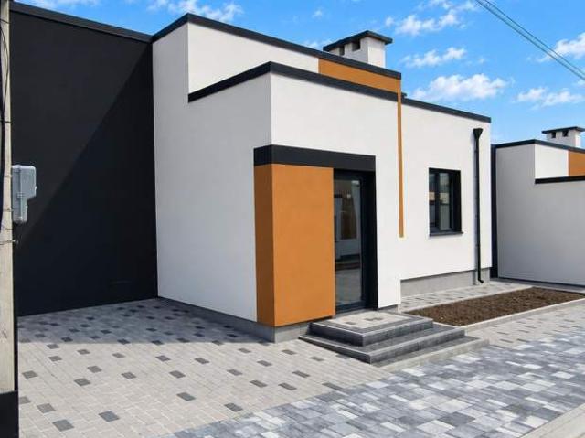Дом продажа в Ровно