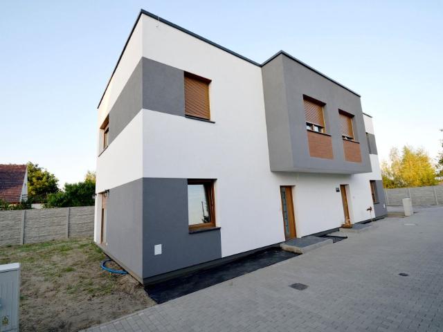 Dom na sprzedaż w Komprachcice, Opolskie