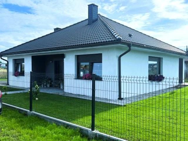 Dom na sprzedaż w Radwanice, Dolnośląskie