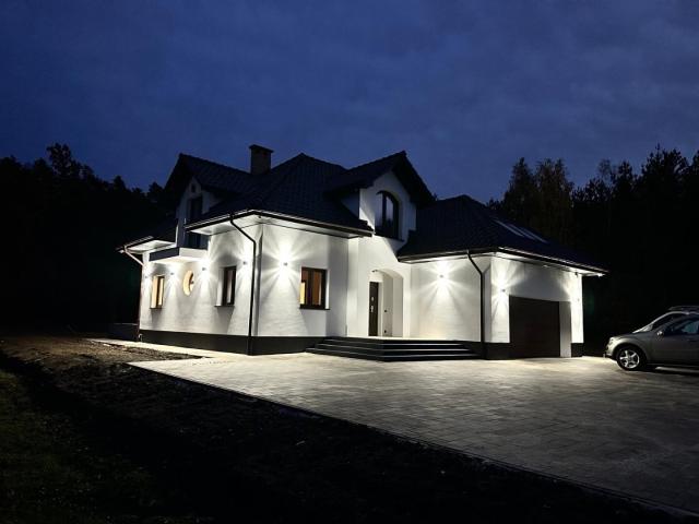Dom na sprzedaż w Białobrzegi, Mazowieckie