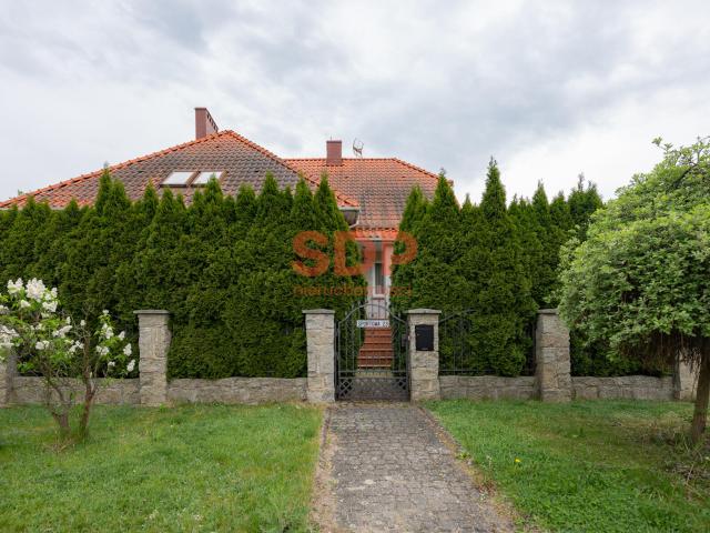 Dom na sprzedaż w Brzeg Dolny, Dolnośląskie