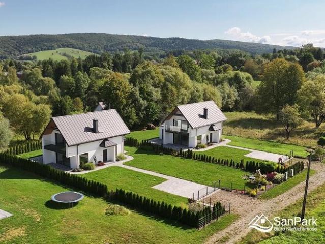 Dom na sprzedaż w Ustrzyki Dolne, powiat bieszczadzki