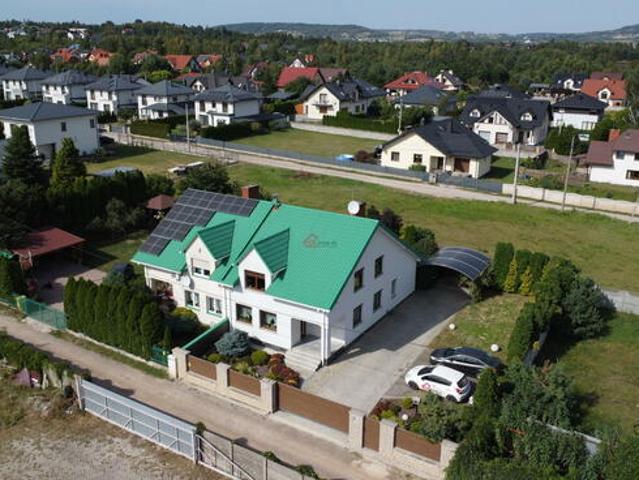 Dom na sprzedaż w Górno, Świętokrzyskie