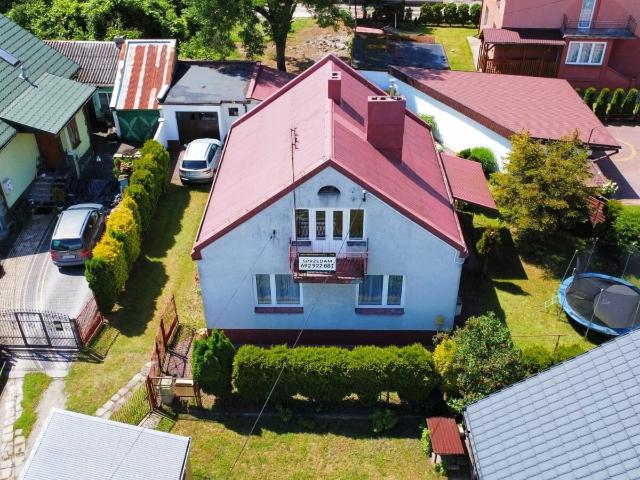 Dom na sprzedaż w Jędrzejów, Świętokrzyskie