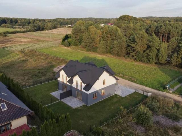 Dom na sprzedaż w Buki, Leśniewo