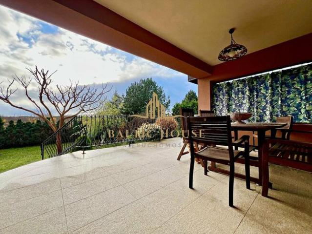 Dom na sprzedaż w Kosakowo, Pomorskie