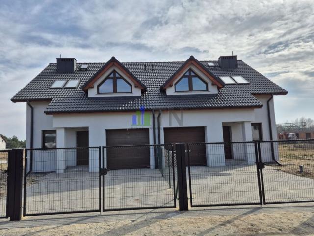 Dom na sprzedaż w Czernica, Dolnośląskie